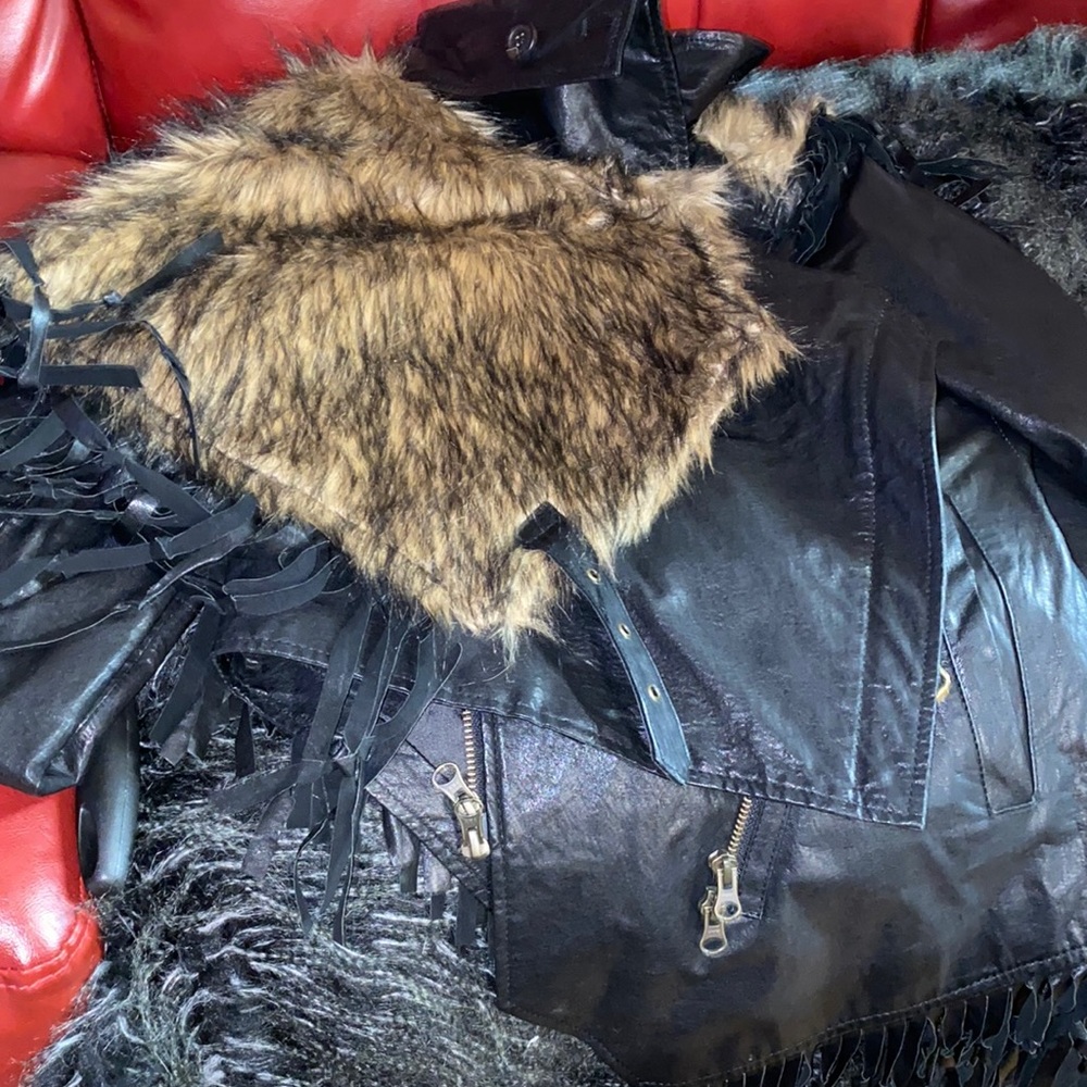 Nicholas K leather and faux fur jacket🔥🔥❤️❤️